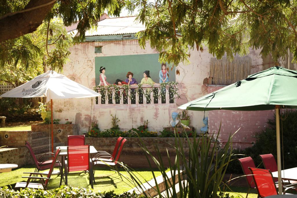 Karoo Art Hotel Barrydale Extérieur photo